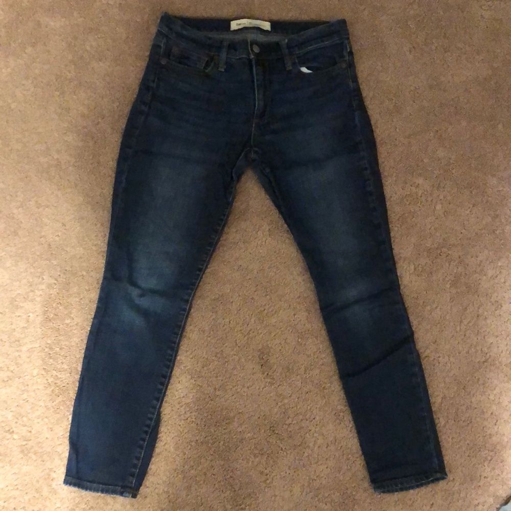 26R jeans from Old Navy. True skinny ankle jeans
